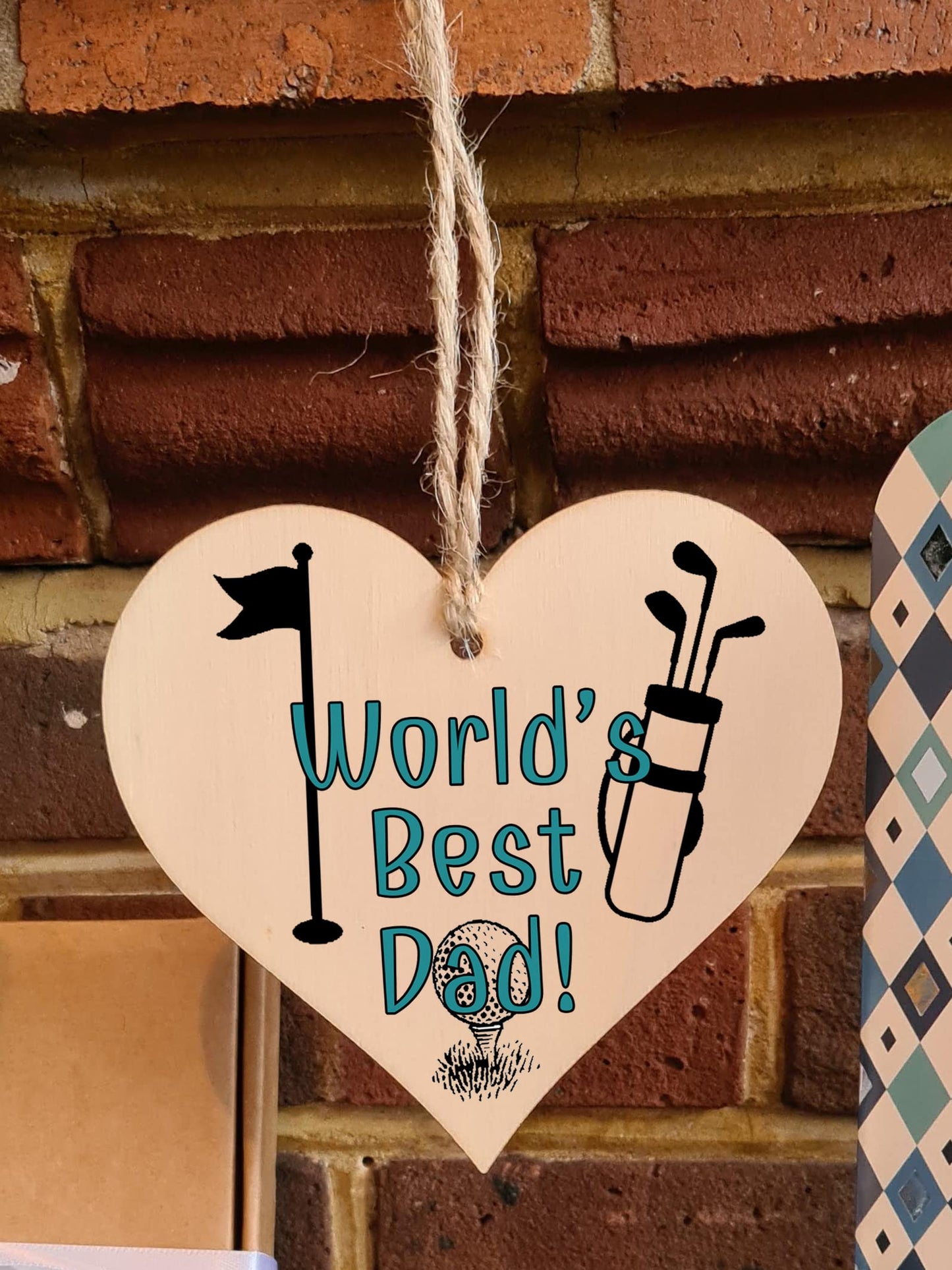 Handmade Wooden Hanging Heart Plaque Gift for Dad this Fathers Day Novelty Fun Thoughtful Keepsake for Golf Fan