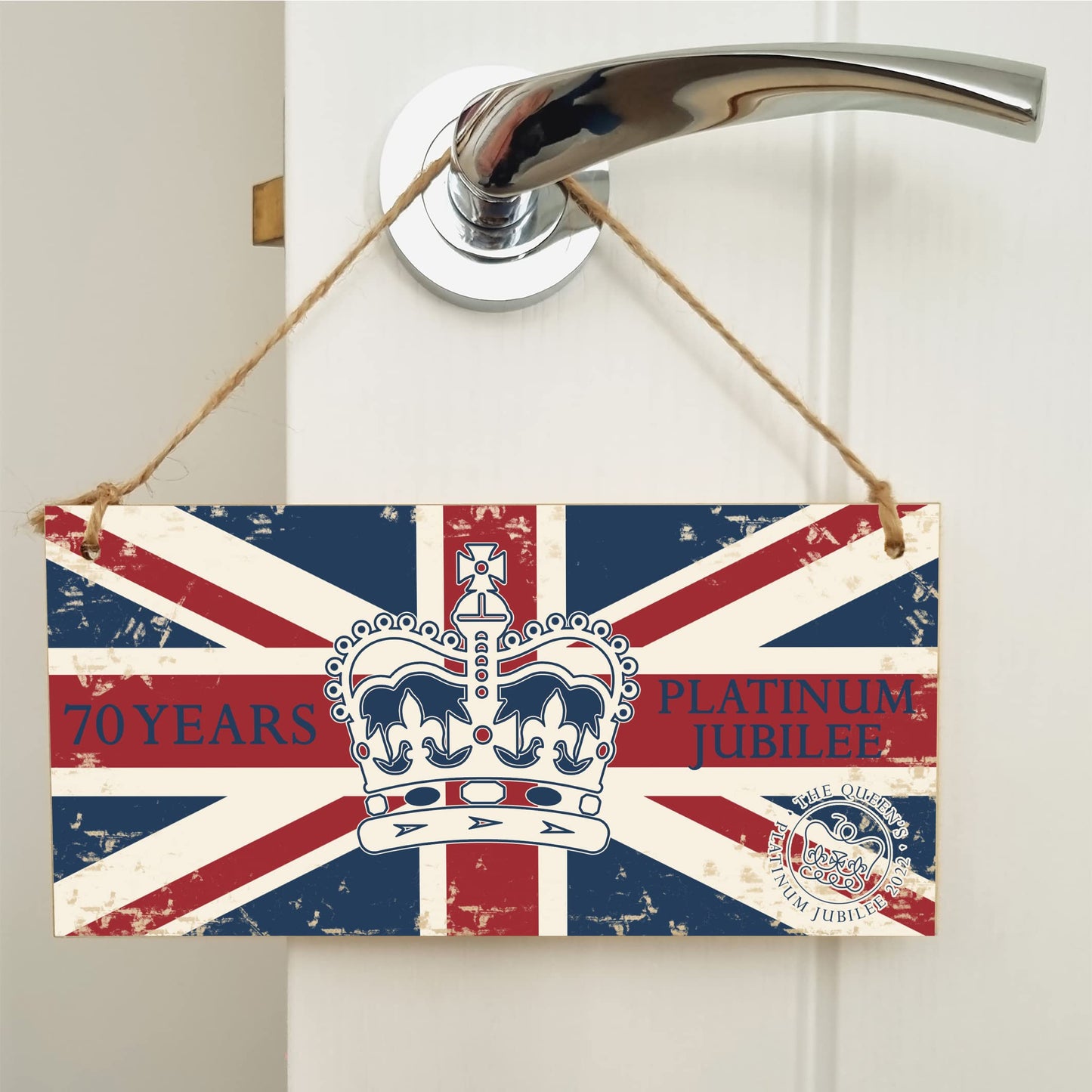 The Plum Penguin Handmade Wooden Hanging Wall Plaque Celebrate 70 Years Queen's Platinum Jubilee 2022 Crown Decorative Memorabilia Street Party