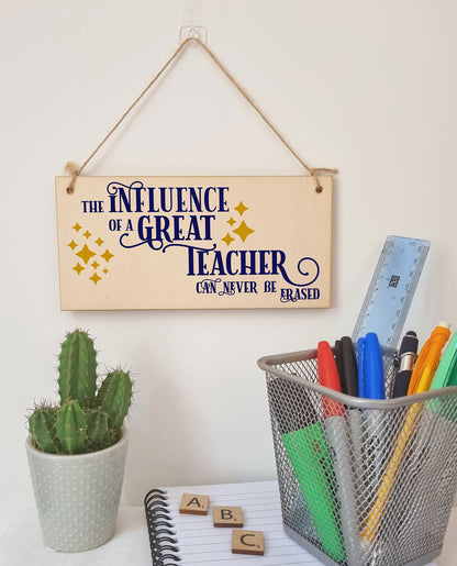 The Plum Penguin Influence Great Teacher Never Erased Handmade Wooden Hanging Wall Plaque Gift Teacher Teaching Assistant End of Term